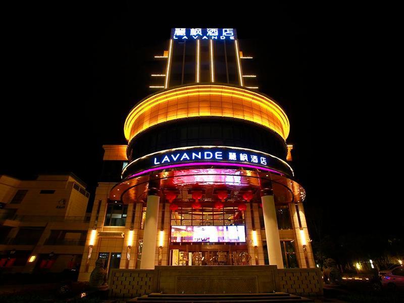 Lavande Hotel Mianyang Santai North Passenger Transport Center Binjiang Park Exterior foto